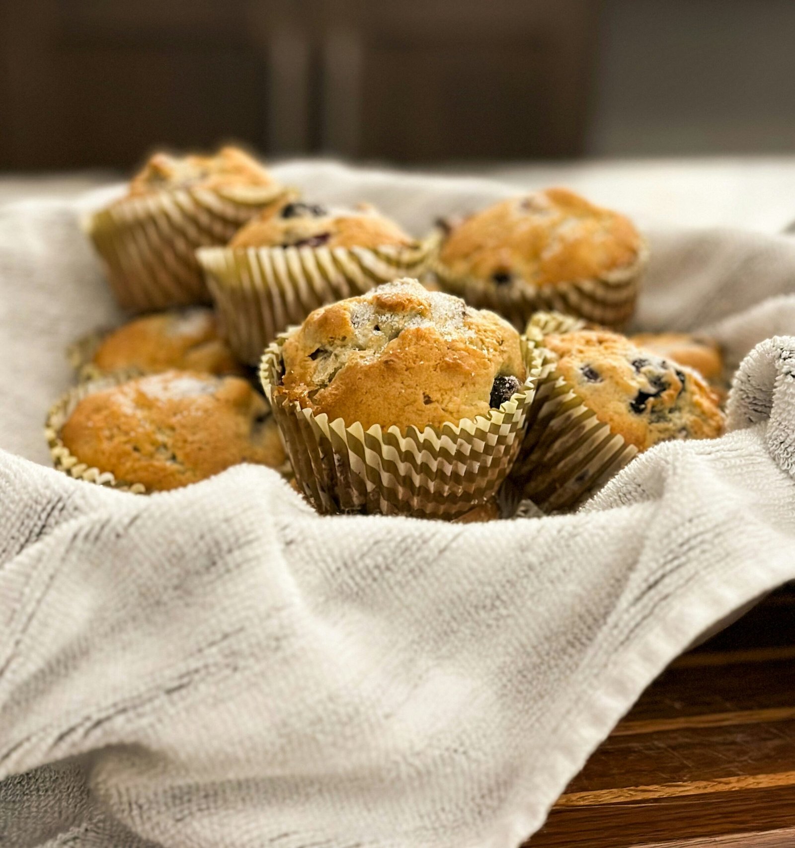 Bakery Style Berry Muffins